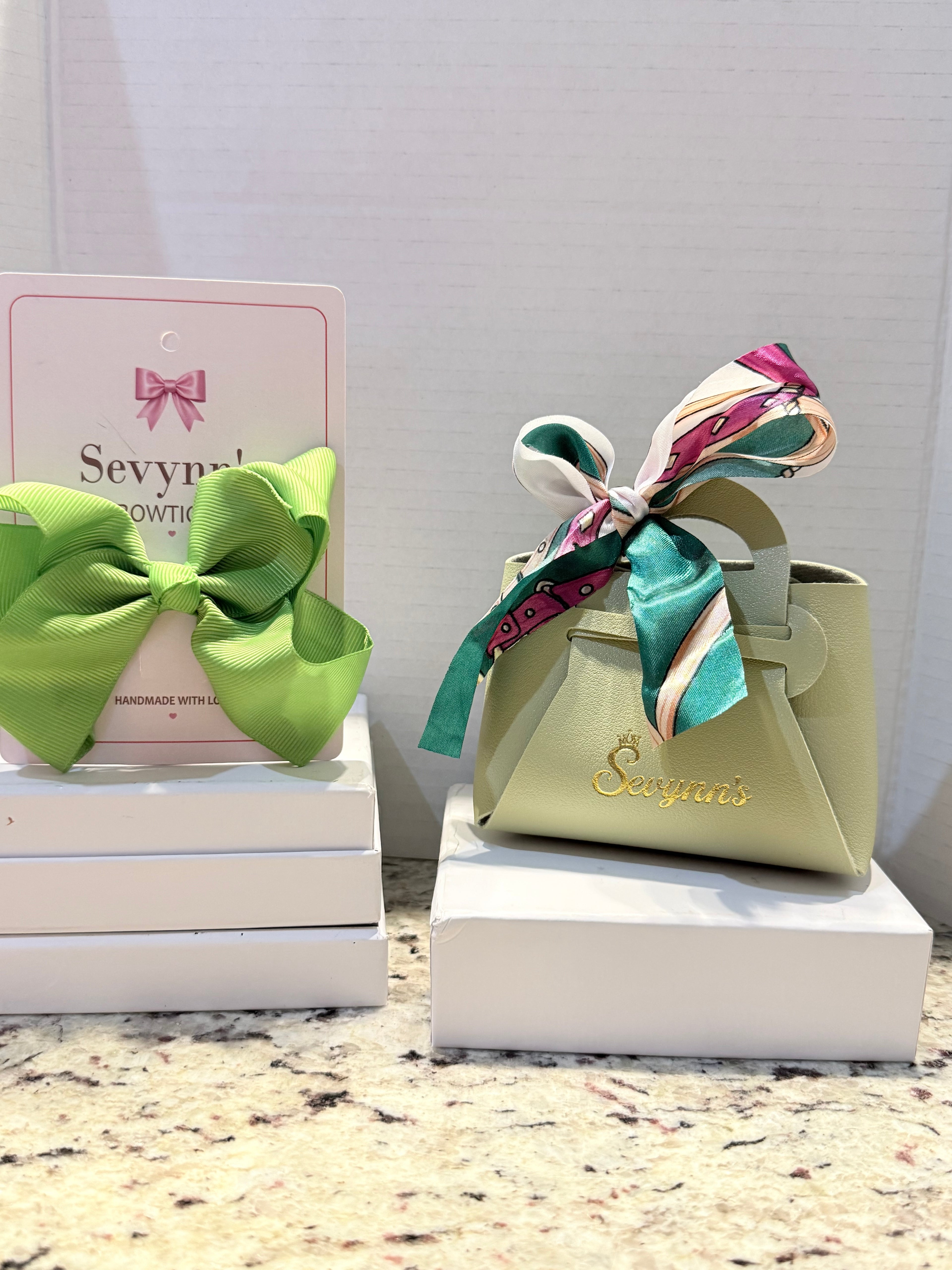 Mint Princess Bow & Mini Handbag Set