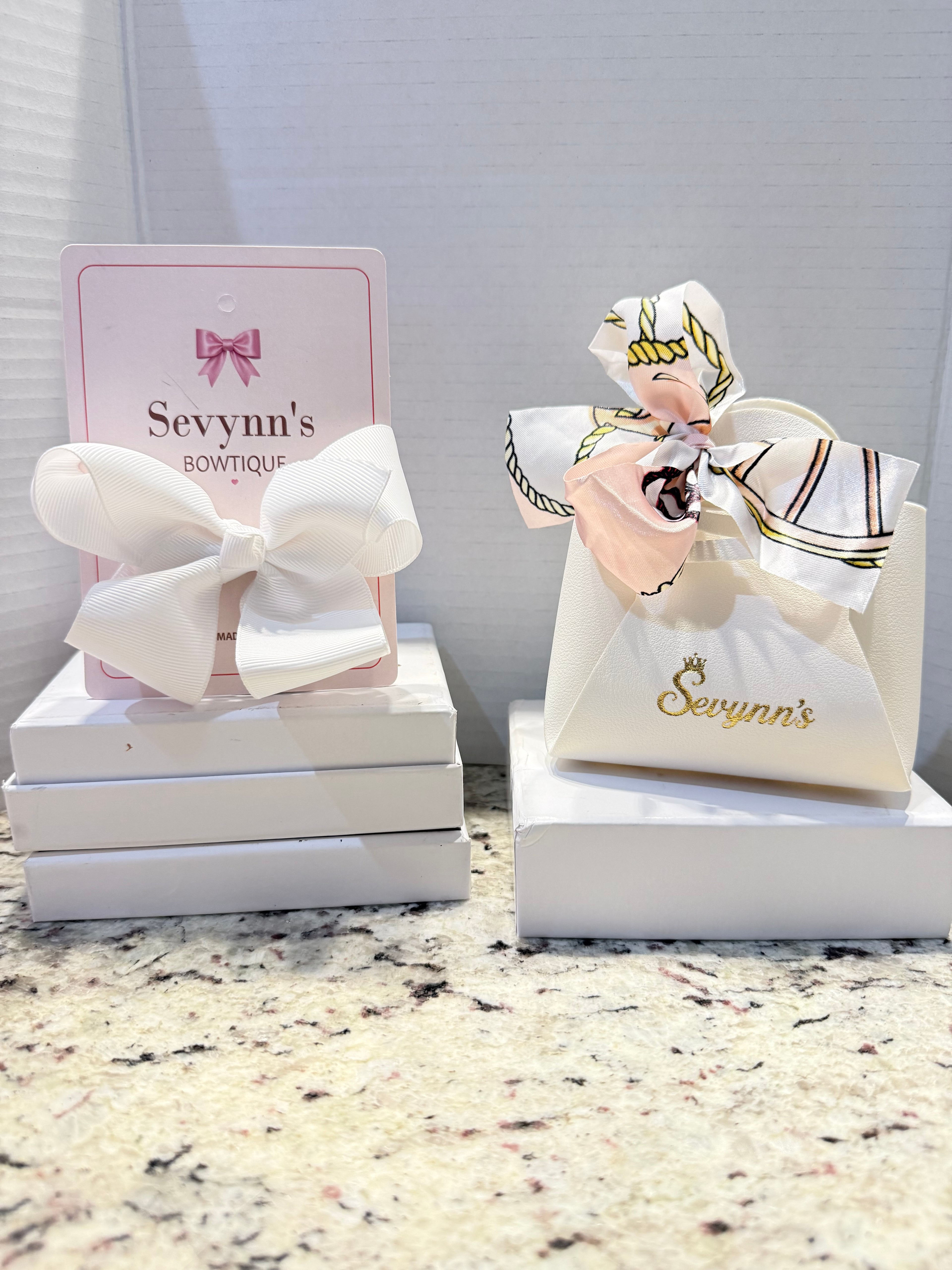 Princess Pearl Bow & Mini Handbag Set
